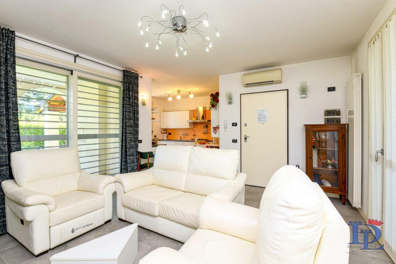 Desenzanoloft Official Partner Marriott Homes & Villas - Bea House, Sirmione With Private Garden And Share Pool Exterior foto